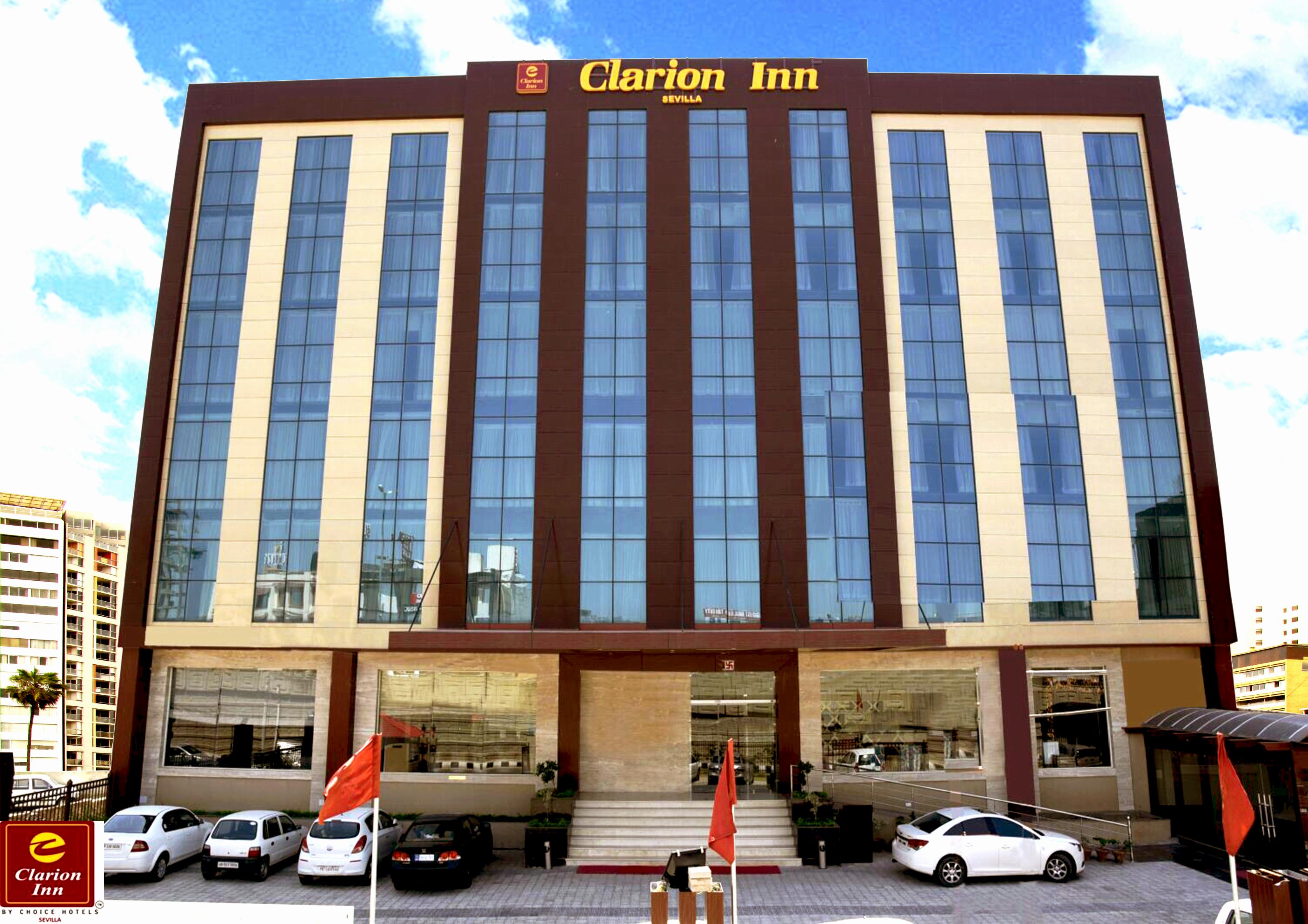 Hotel Clarion Inn in Zirakpur, Panchkula, near chandigarh Airport, Manali - shimla highway hotels, chandigarh-manali highway